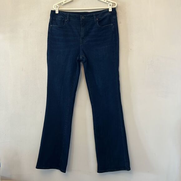 Buffalo David Bitton mid rise boot cut jeans Size 33 EUC - Picture 2 of 12